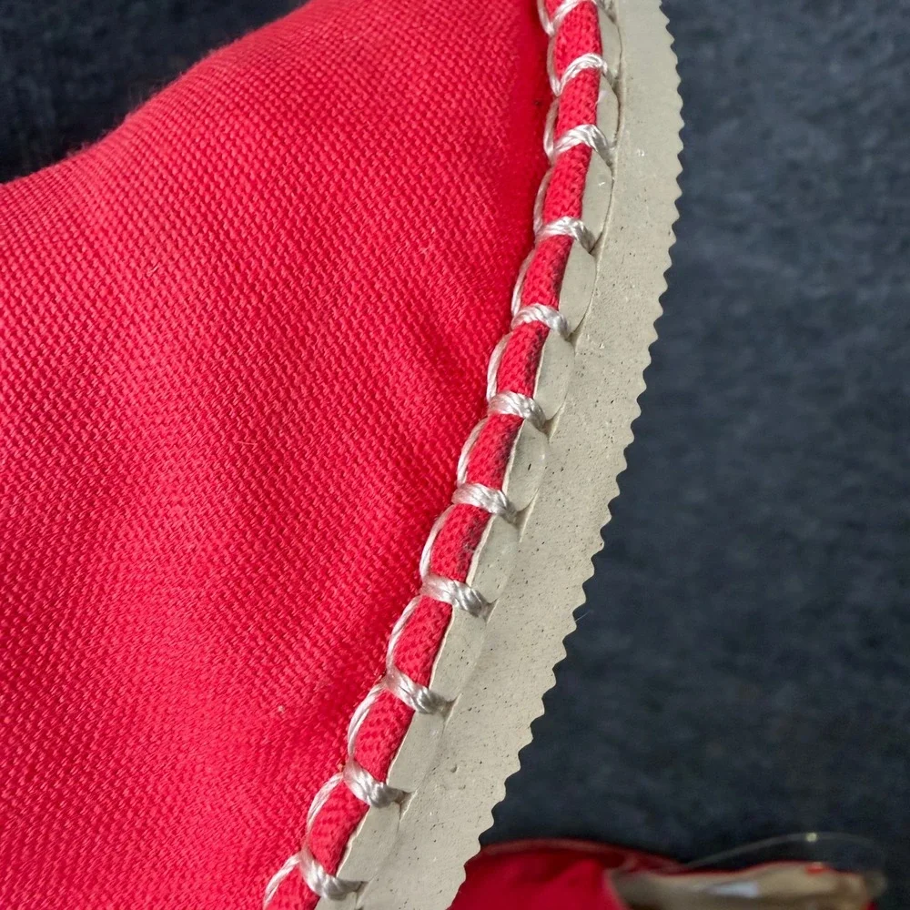 Havaianas Flat Espadrilles Women US 8M Red Comfort Travel Casual Boho Shoes